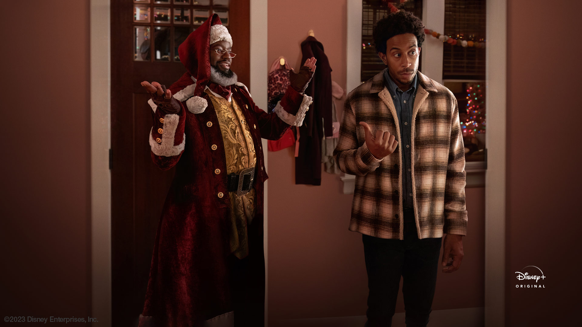 Dashing Through the Snow on Disney+ Qatar English Spanish Castilian