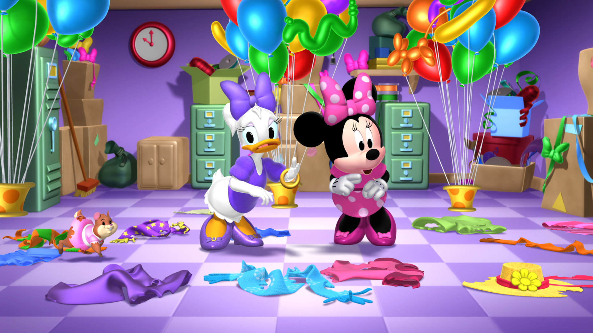 Bow toon. Disney channel Disney Junior Disney XD.